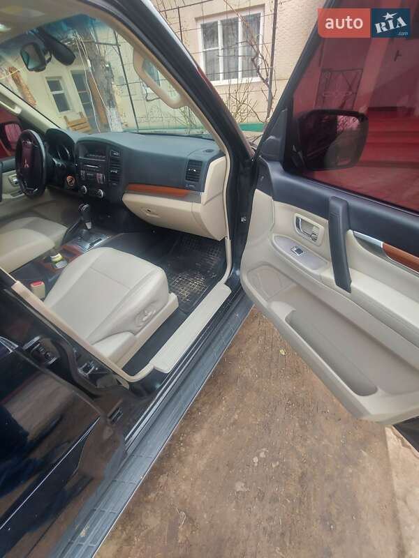 Внедорожник / Кроссовер Mitsubishi Pajero Wagon 2008 в Ямполе