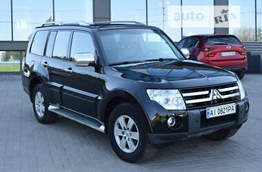 Позашляховик / Кросовер Mitsubishi Pajero Wagon 2008 в Києві