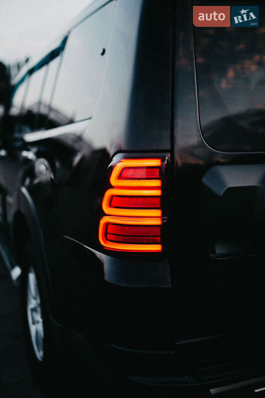 Позашляховик / Кросовер Mitsubishi Pajero Wagon 2008 в Києві