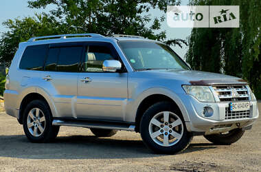 Внедорожник / Кроссовер Mitsubishi Pajero Wagon 2007 в 
