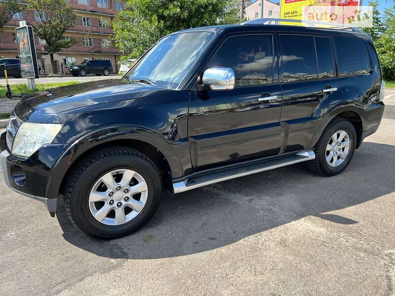 Внедорожник / Кроссовер Mitsubishi Pajero Wagon 2007 в Ивано-Франковске