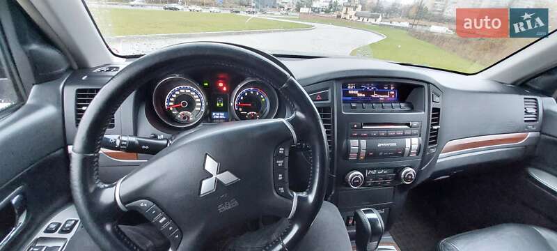 Внедорожник / Кроссовер Mitsubishi Pajero Wagon 2008 в Львове