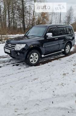 Позашляховик / Кросовер Mitsubishi Pajero Wagon 2007 в Житомирі