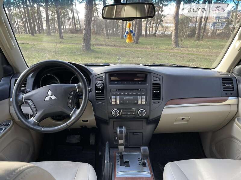 Внедорожник / Кроссовер Mitsubishi Pajero Wagon 2008 в Тернополе