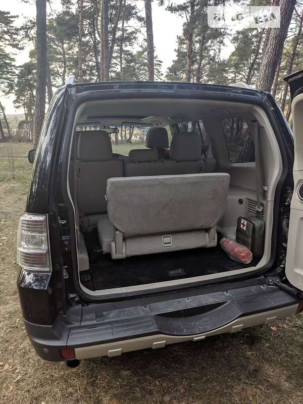 Внедорожник / Кроссовер Mitsubishi Pajero Wagon 2008 в Тернополе