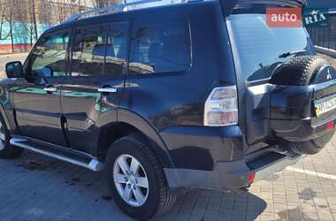 Внедорожник / Кроссовер Mitsubishi Pajero Wagon 2008 в 