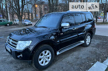 Внедорожник / Кроссовер Mitsubishi Pajero Wagon 2009 в Харькове