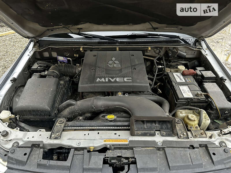 Внедорожник / Кроссовер Mitsubishi Pajero Wagon 2007 в Верховине