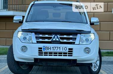 Позашляховик / Кросовер Mitsubishi Pajero Wagon 2013 в Одесі