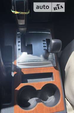 Внедорожник / Кроссовер Mitsubishi Pajero Wagon 2007 в 