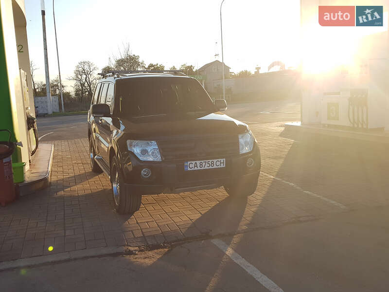 Mitsubishi Pajero Wagon 2008