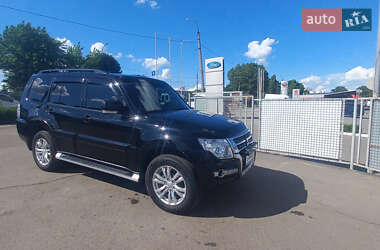 Внедорожник / Кроссовер Mitsubishi Pajero Wagon 2017 в Черкассах