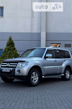 Внедорожник / Кроссовер Mitsubishi Pajero Wagon 2008 в Одессе