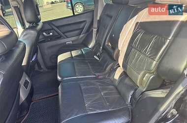 Внедорожник / Кроссовер Mitsubishi Pajero Wagon 2006 в 