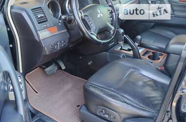 Внедорожник / Кроссовер Mitsubishi Pajero Wagon 2008 в Черновцах