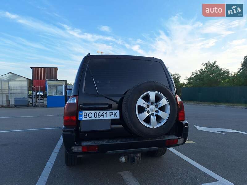 Позашляховик / Кросовер Mitsubishi Pajero Wagon 2004 в Києві