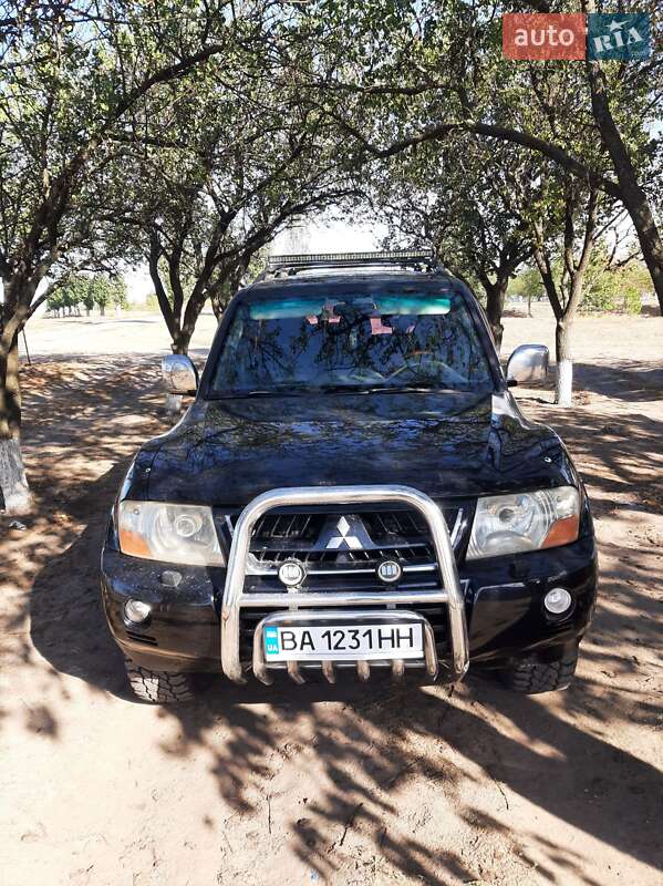 Внедорожник / Кроссовер Mitsubishi Pajero Wagon 2005 в Александрие