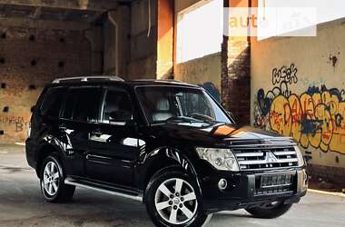 Внедорожник / Кроссовер Mitsubishi Pajero Wagon 2008 в Тернополе