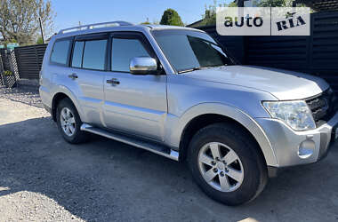 Внедорожник / Кроссовер Mitsubishi Pajero Wagon 2008 в Владимир-Волынском