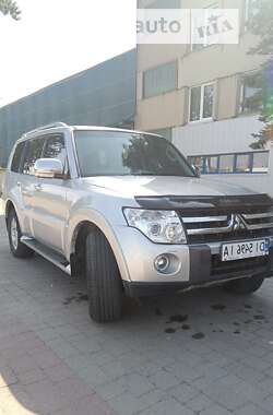 Внедорожник / Кроссовер Mitsubishi Pajero Wagon 2008 в Надворной