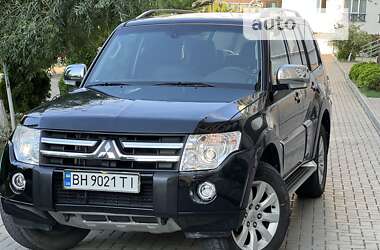 Внедорожник / Кроссовер Mitsubishi Pajero Wagon 2011 в Одессе