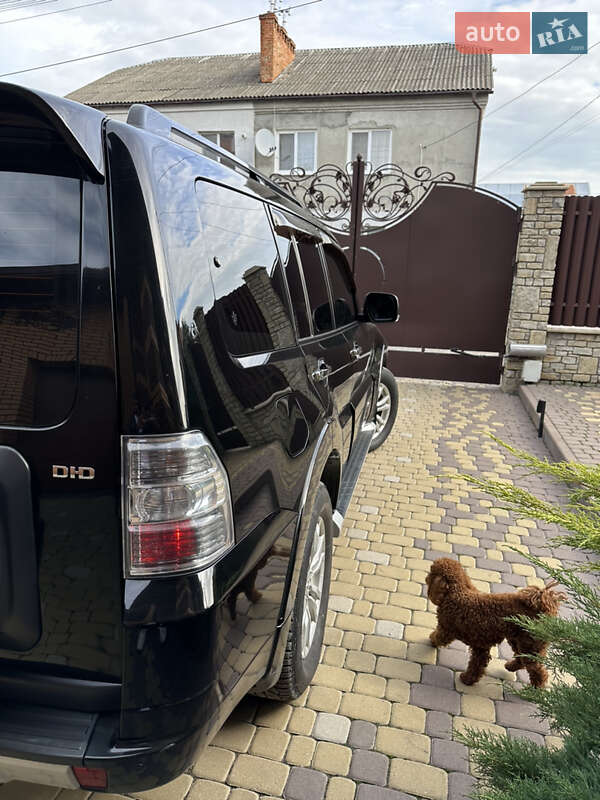 Внедорожник / Кроссовер Mitsubishi Pajero Wagon 2015 в Хмельницком