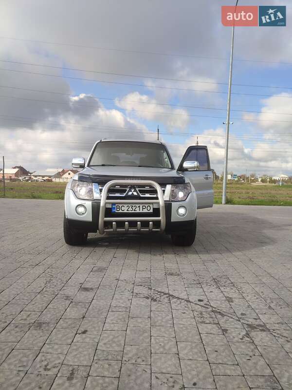 Внедорожник / Кроссовер Mitsubishi Pajero Wagon 2007 в Львове