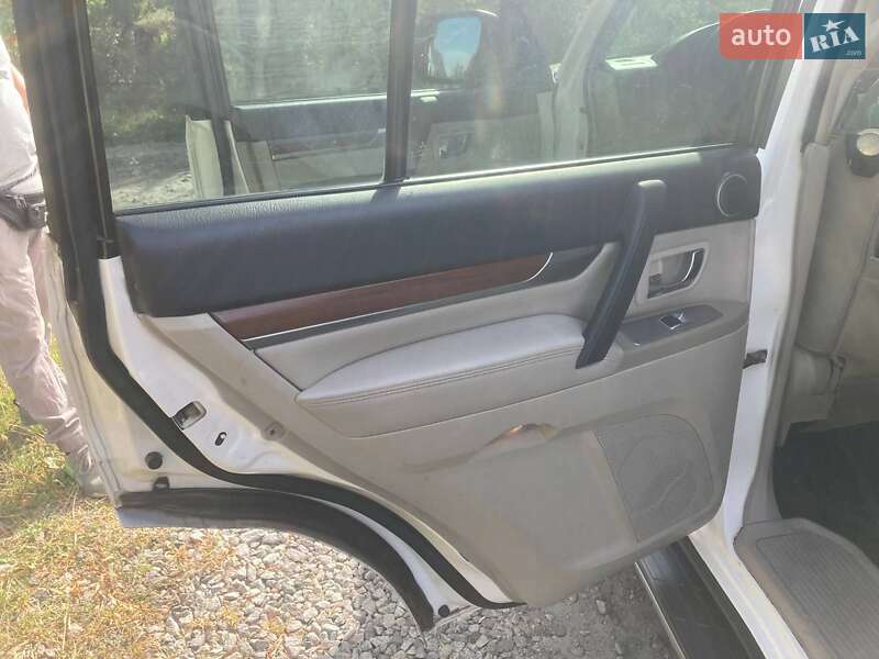 Позашляховик / Кросовер Mitsubishi Pajero Wagon 2008 в Борисполі