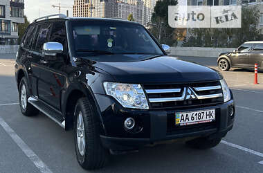 Внедорожник / Кроссовер Mitsubishi Pajero Wagon 2008 в Киеве