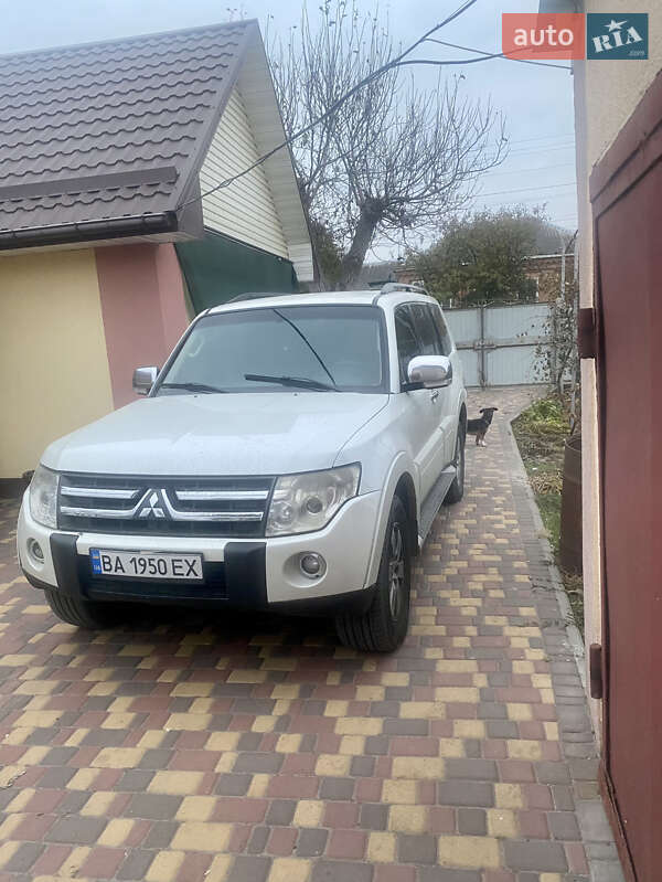 Mitsubishi Pajero Wagon 2007