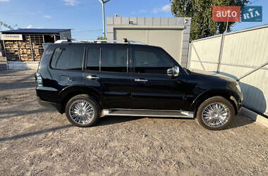 Внедорожник / Кроссовер Mitsubishi Pajero Wagon 2008 в 