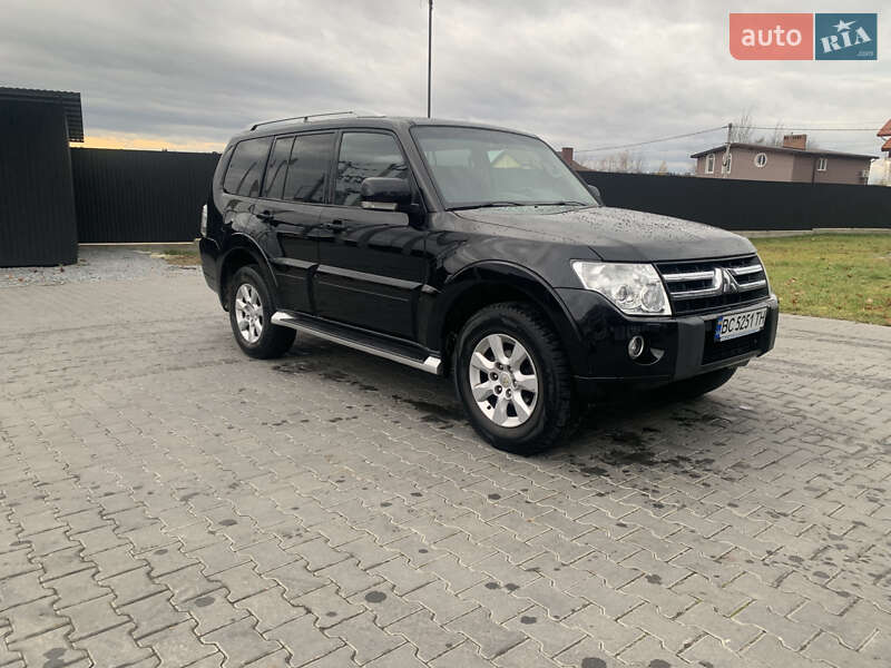 Внедорожник / Кроссовер Mitsubishi Pajero Wagon 2011 в Львове