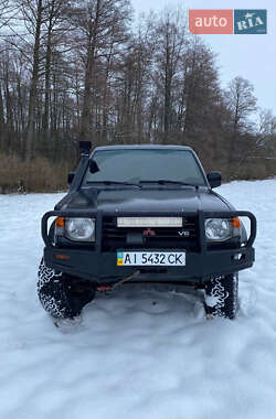 Позашляховик / Кросовер Mitsubishi Pajero Wagon 2001 в 