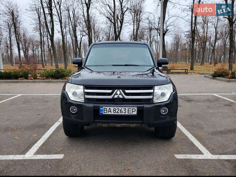 Mitsubishi Pajero Wagon 2008