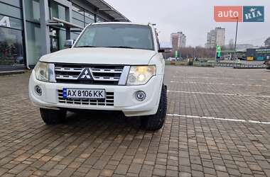 Позашляховик / Кросовер Mitsubishi Pajero Wagon 2013 в Харкові