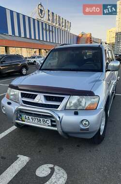 Позашляховик / Кросовер Mitsubishi Pajero Wagon 2006 в Києві