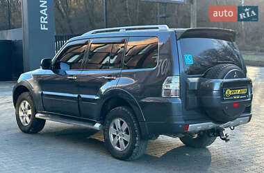 Внедорожник / Кроссовер Mitsubishi Pajero Wagon 2008 в 
