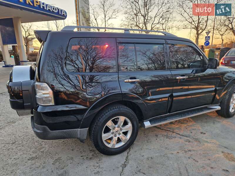 Внедорожник / Кроссовер Mitsubishi Pajero Wagon 2008 в Одессе
