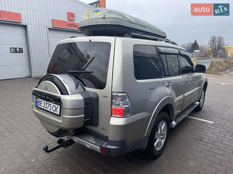 Внедорожник / Кроссовер Mitsubishi Pajero Wagon 2007 в Киеве