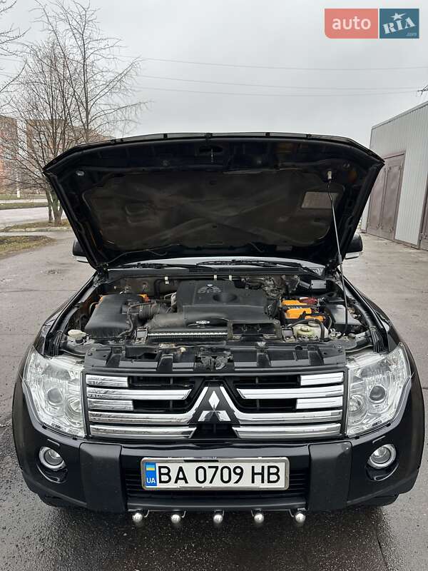 Позашляховик / Кросовер Mitsubishi Pajero Wagon 2008 в Кропивницькому