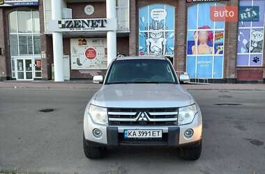 Внедорожник / Кроссовер Mitsubishi Pajero Wagon 2008 в Киеве