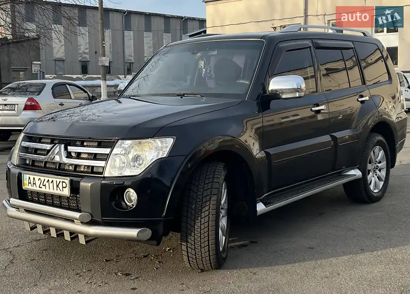 Mitsubishi Pajero Wagon