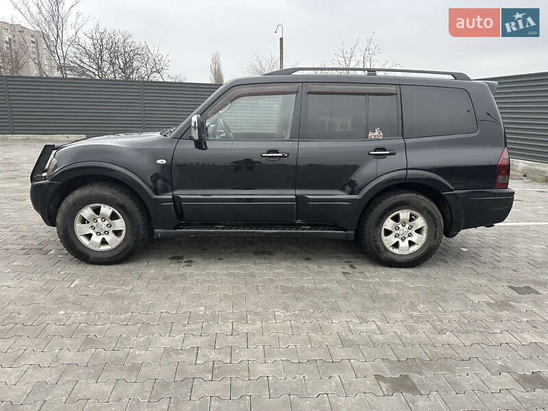 Внедорожник / Кроссовер Mitsubishi Pajero Wagon 2004 в Николаеве