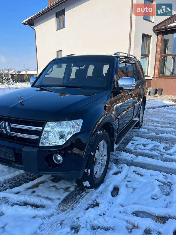Позашляховик / Кросовер Mitsubishi Pajero Wagon 2008 в Магдалинівці
