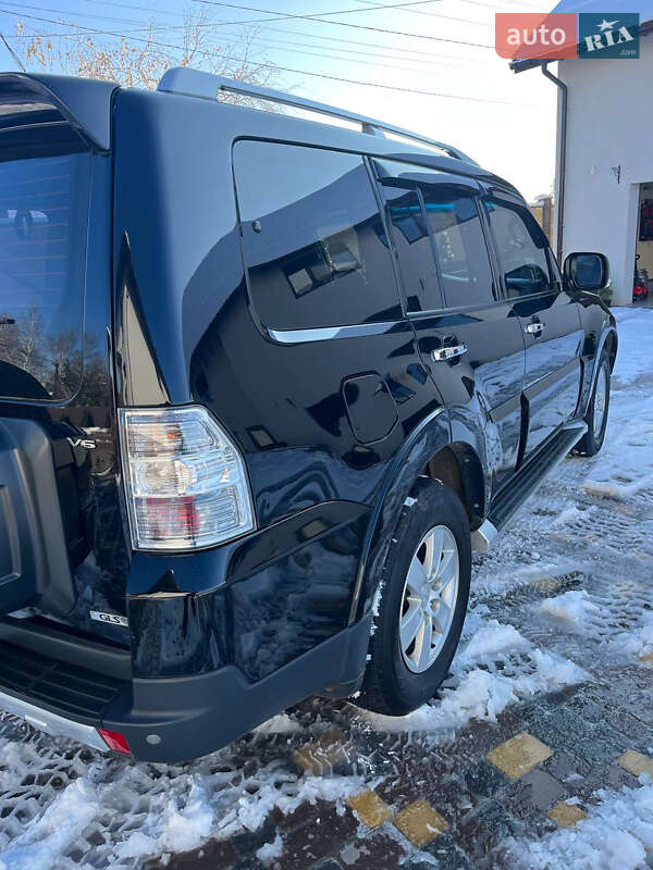 Позашляховик / Кросовер Mitsubishi Pajero Wagon 2008 в Магдалинівці