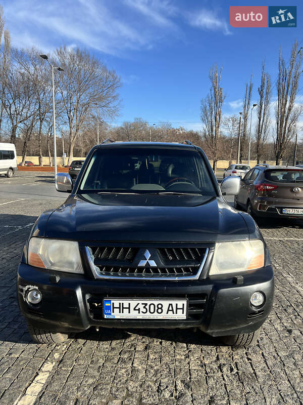 Внедорожник / Кроссовер Mitsubishi Pajero Wagon 2006 в Одессе