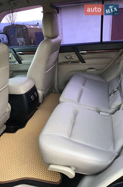 Позашляховик / Кросовер Mitsubishi Pajero Wagon 2007 в 