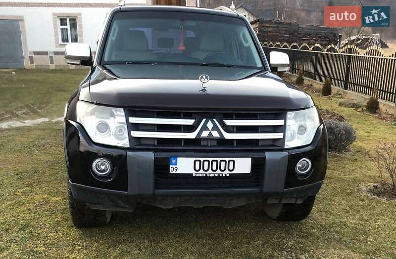Позашляховик / Кросовер Mitsubishi Pajero Wagon 2007 в 
