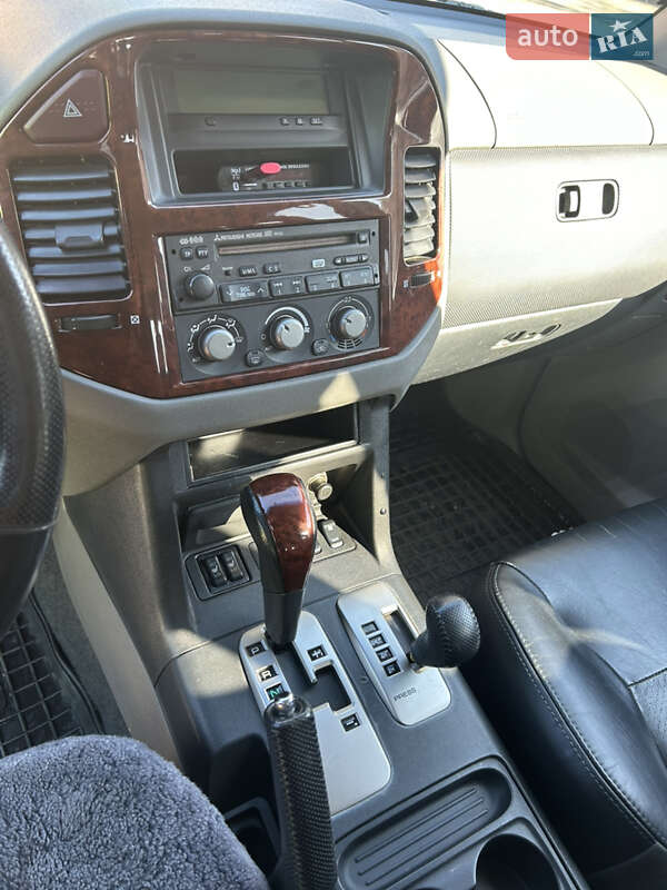 Внедорожник / Кроссовер Mitsubishi Pajero Wagon 2003 в Бердичеве