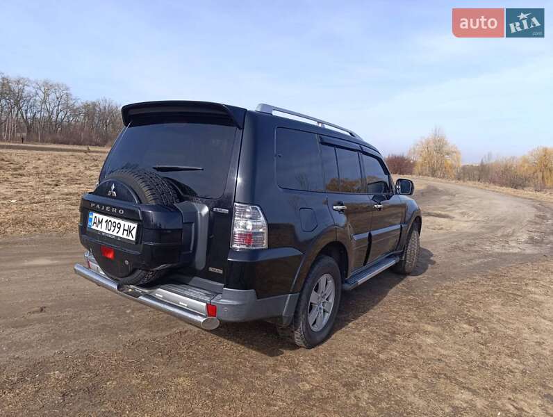 Внедорожник / Кроссовер Mitsubishi Pajero Wagon 2008 в Бердичеве